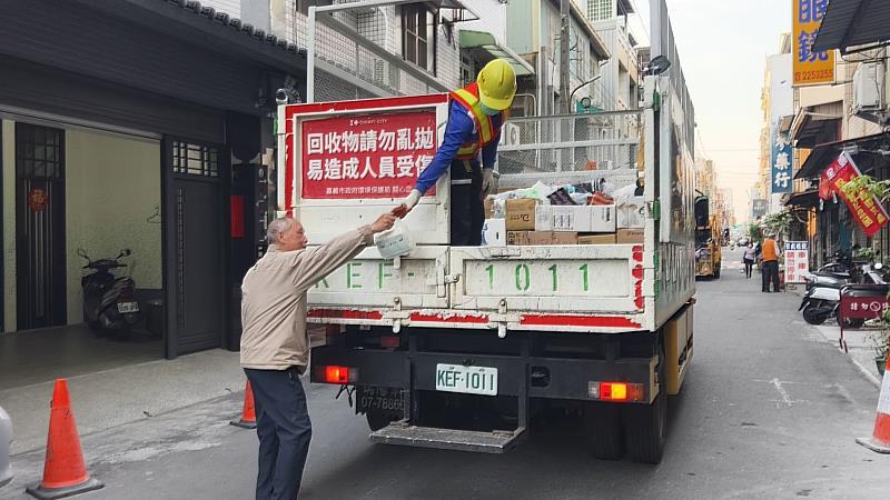 0_環保局呼籲民眾做好垃圾分類降低風險 (4)