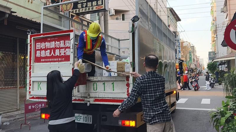 0_環保局呼籲民眾做好垃圾分類降低風險 (3)
