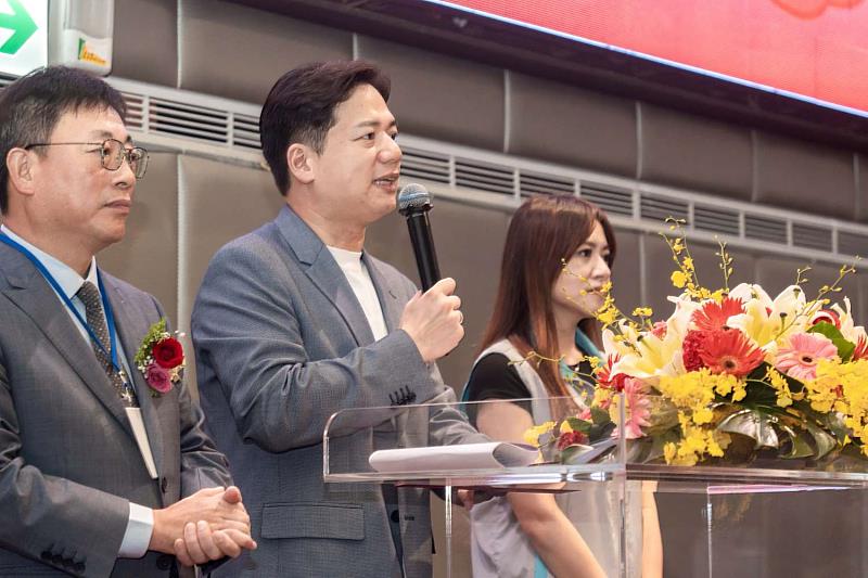 台灣吳姓宗親會總會委員暨顧問聯誼會,邱臣遠代理市長出席祝福宗誼永固。