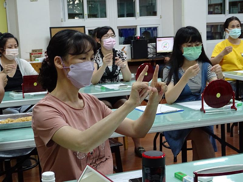 梅北國小榮獲全國口腔保健特優，締造嘉義縣11連霸紀錄