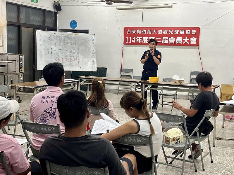 臺東縣關山警分局呼籲慢車規格合法化 業者應配合新制保障遊客安全