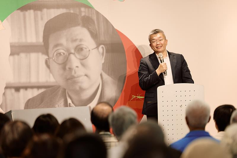 圖3 立法委員蔡其昌(詹冰外孫)致詞
