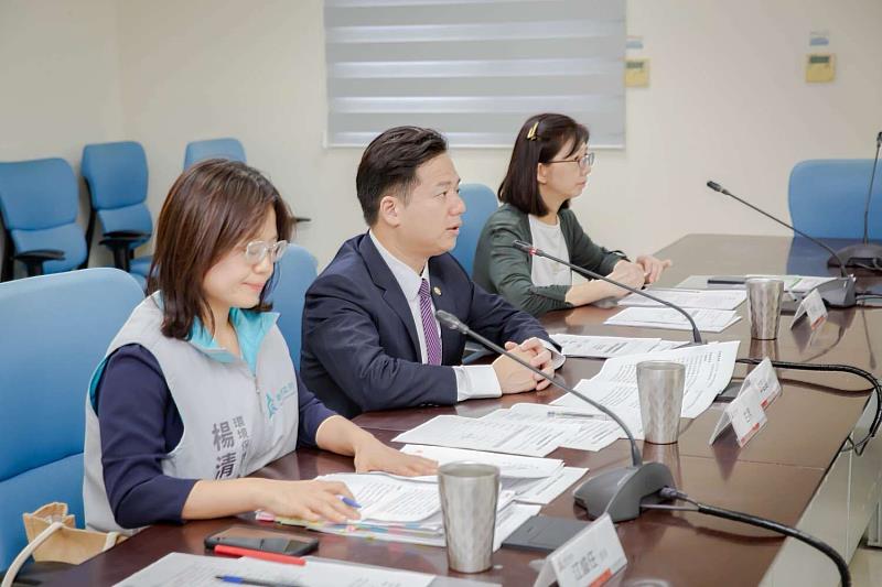 新竹市危險化學物質（品）管理及災害應變會報，邱臣遠代理市長致詞