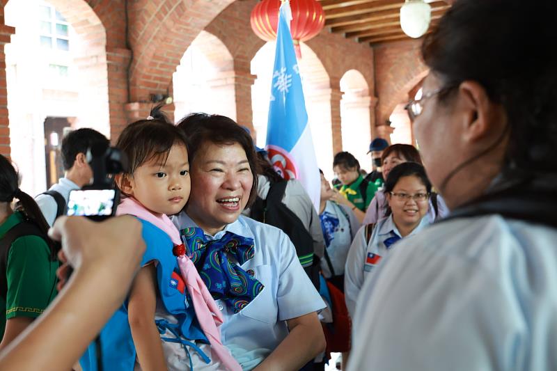黃敏惠市長參加2025全國女童軍幼幼大會 「稻」遊女童軍、「埕」心趣旅行