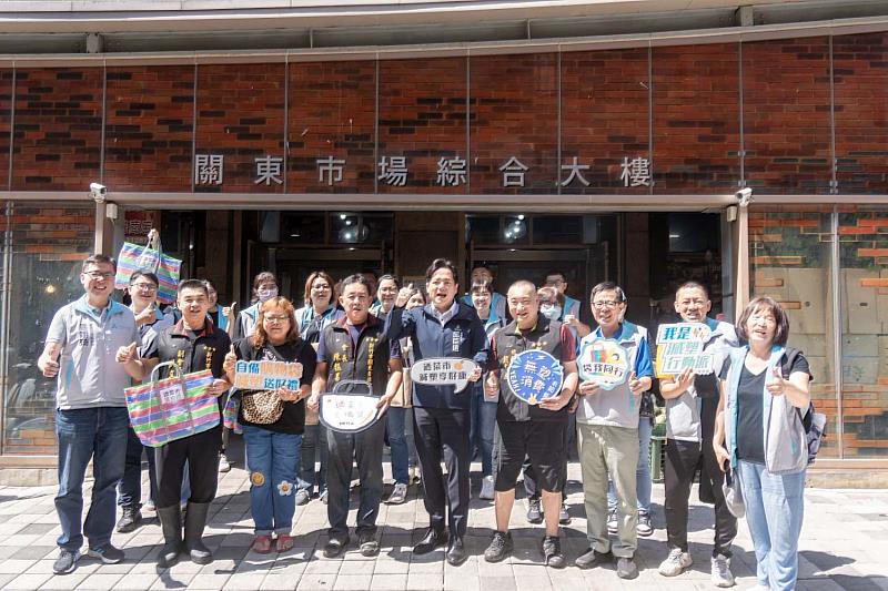 「迺菜市‧減塑享好康」起跑儀式大合照