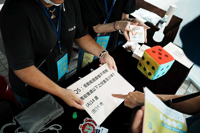 暑假將至，竹市府展開青春專案宣導。