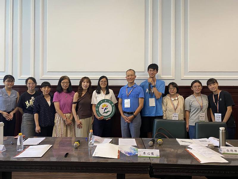 北區與國立師範大學交流合影。