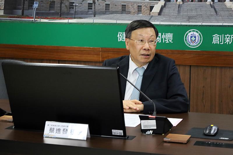 亞大校長蔡進發表示，藉由「M6」系統，能推動6校的多元發展和國際化。