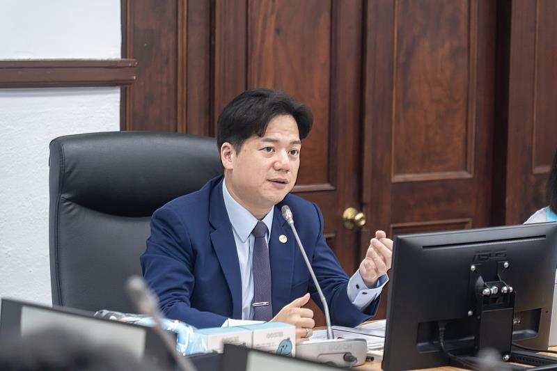 針對7月1日起政府多項新政策施行,邱臣遠代理市長提醒市民朋友注意,以免影響自身權益