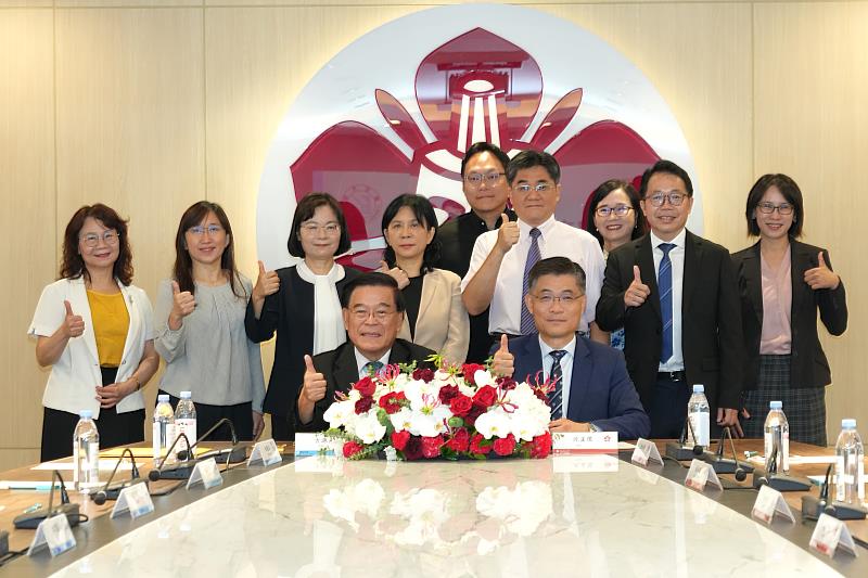 兩校多位長官出席合作備忘錄簽署儀式