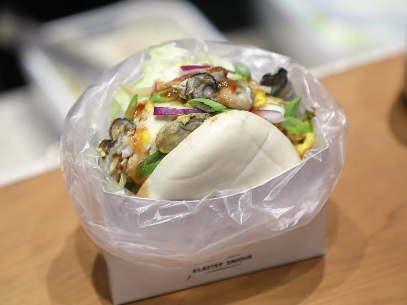 2025東石海之夏7/19精彩登場 翁縣長搶先品嘗特色美食