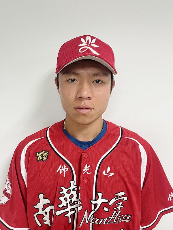 南華大學棒球隊再創歷史新猷，黃仲翔於今年旅美加入MLB亞利桑那響尾蛇隊。