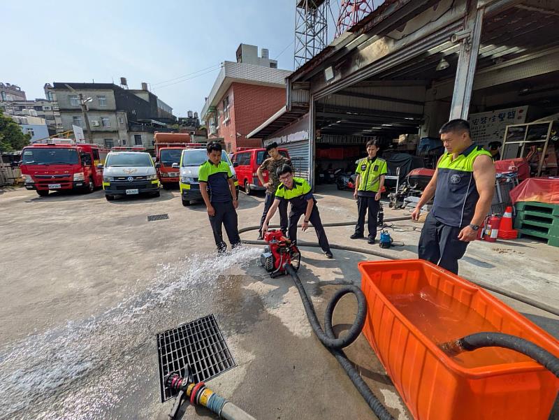 因應輕颱丹娜絲來襲，新竹市應變中心二級開設，各單位加強防災整備