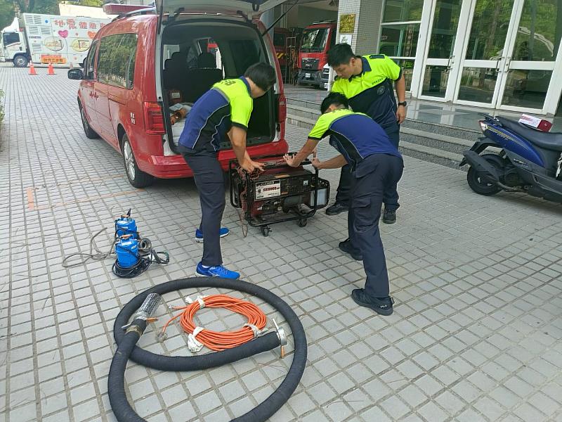 因應輕颱丹娜絲來襲，新竹市應變中心二級開設，各單位加強防災整備