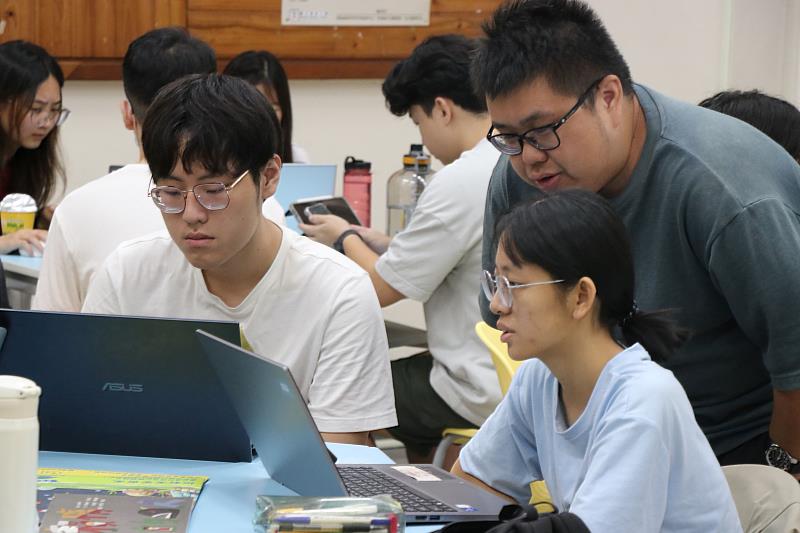 營前訓練講師授課過程