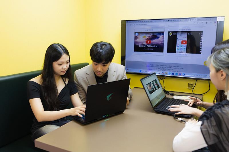 文藻外大建置AI創新實驗室，藉由搭載NVIDIA AI技術的設備，深化師生AI實務應用能力。