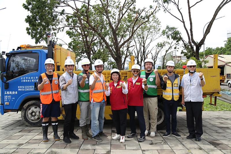0_市長慰問台北市政府團隊 (2)