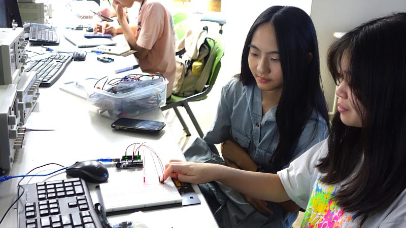 Arduino實作課程