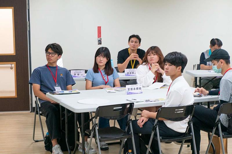 第三屆、第四屆青年委員、青年顧問出席公民培力工作坊了解市政運作