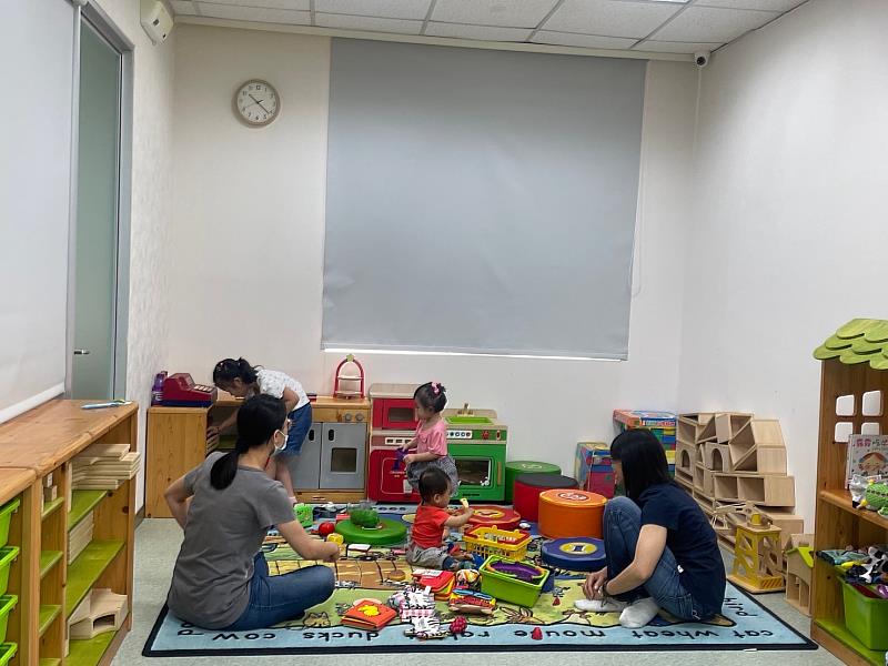 新住民生活適應輔導班_托育服務