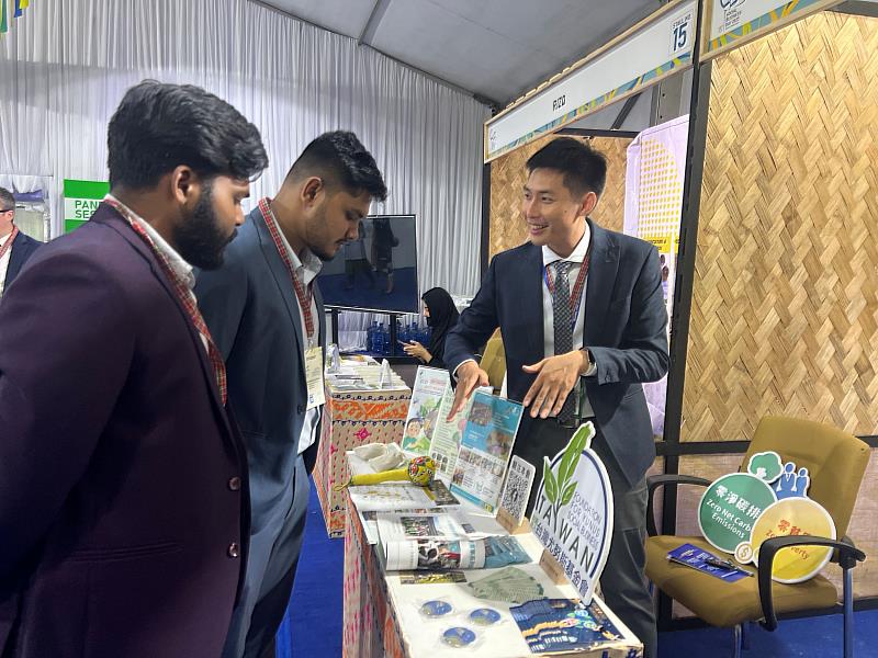The Foundation for Yunus Social Business Taiwan engaged in international exchanges with participating enterprises, organizations, and students from around the world.