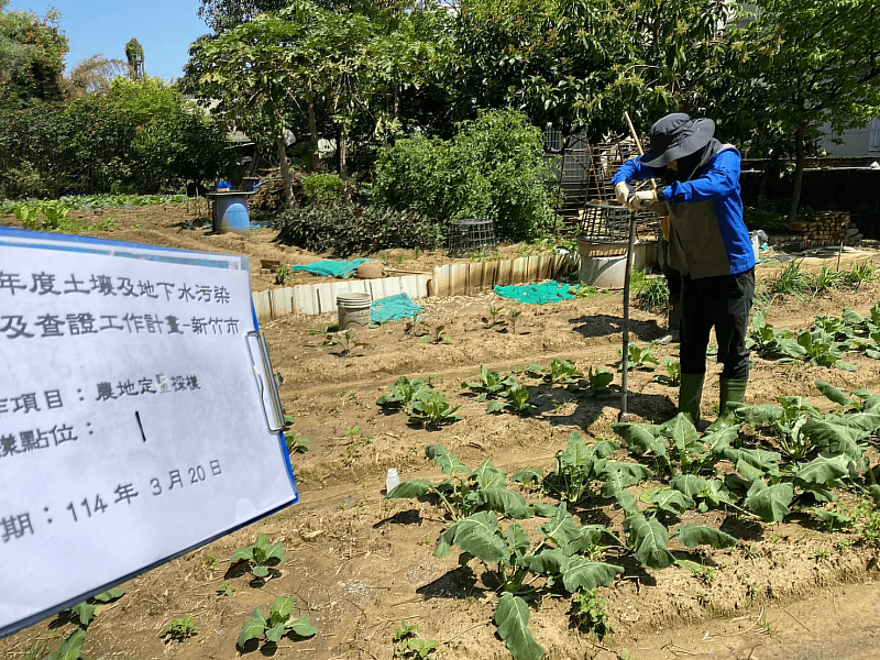 農地土壤採樣作業