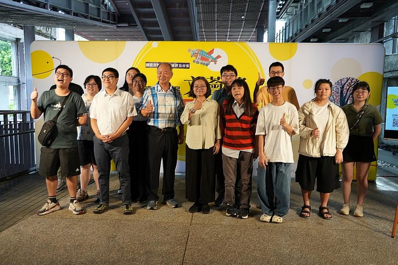 文薈獎歷屆圖畫書類得獎者出席藝術交流會及創意市集活動