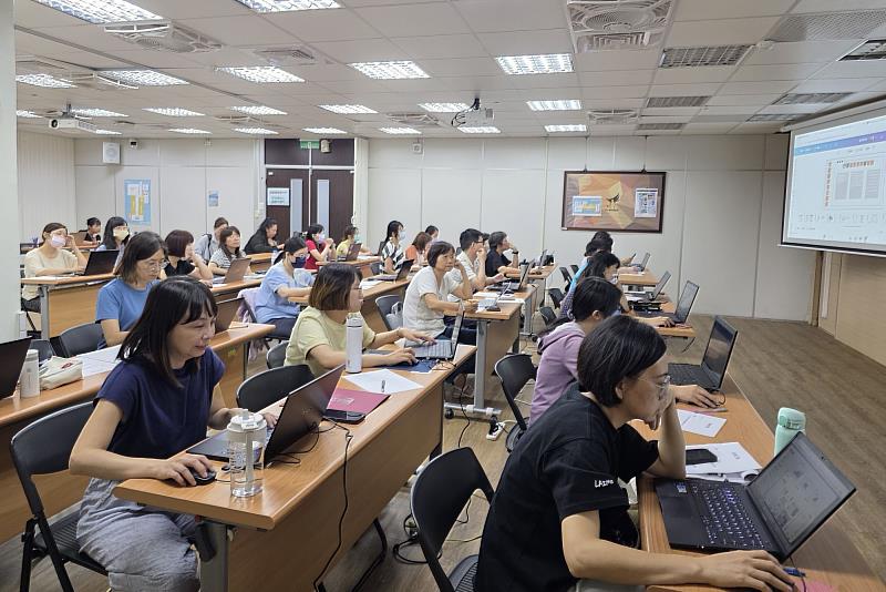 南大課程不僅回應教職員對數位工具的學習期待,也顯示校內對設計應用有廣泛的需求與潛力