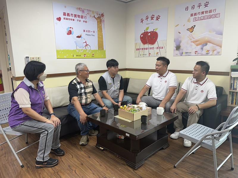 0_嘉市府攜手伊絲碧媞國際溫暖弱勢家庭 (1)