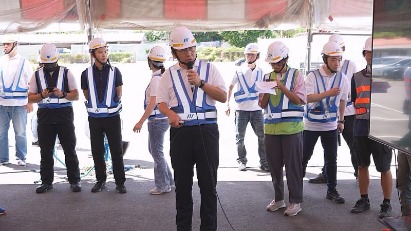 新北捷運局長李政安說明工程進度