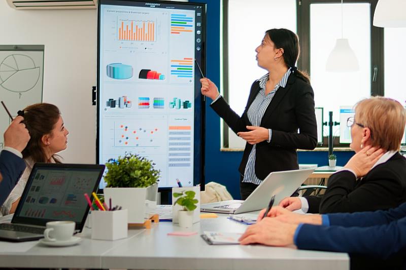 Global EdTech leader, TutorABC, launches new “Workplace Ready English” program and a Career Kickstarter Grant to bridge the critical skills gap for new graduates.