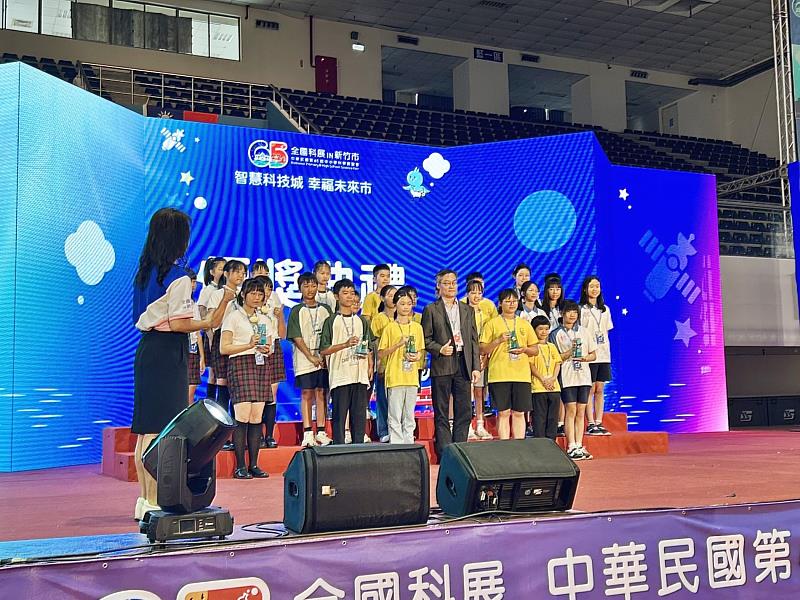 0_嘉義市全國科展奪冠 6隊全數獲獎 (1)