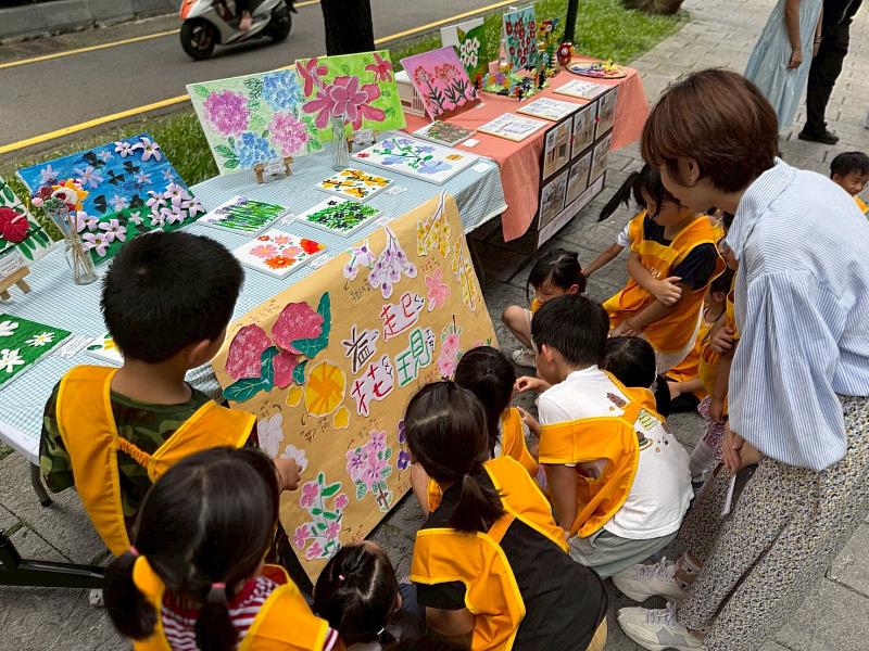 中臺科大USR團隊帶領孩子認識植物和社區