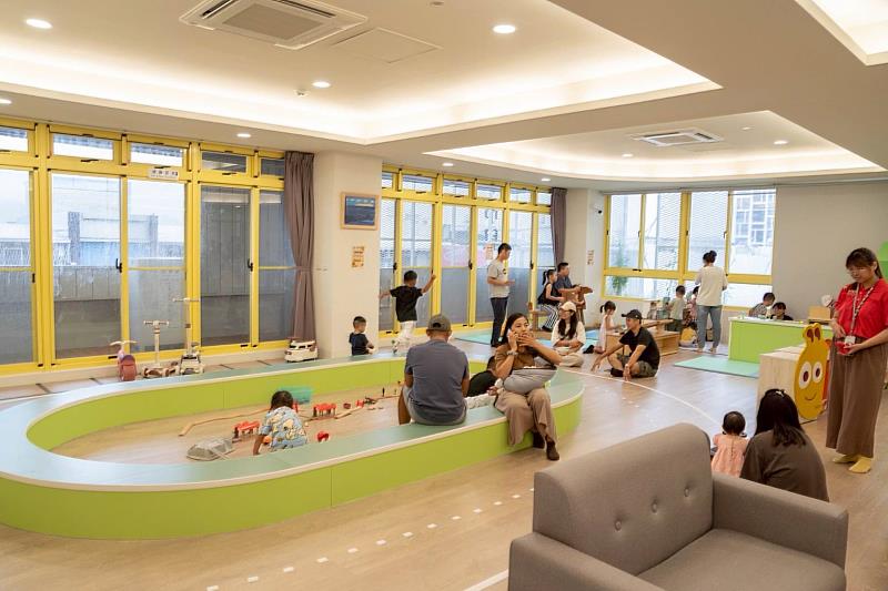 臺東首座兒少家庭福利館啟用 打造全齡友善育兒新里程
