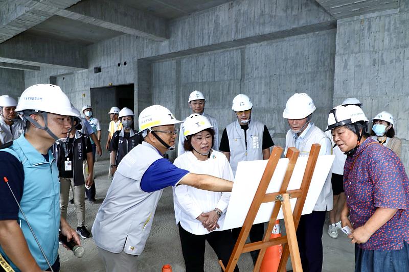 0_黃敏惠市長視察西區區政大樓公共工程進度 (5)_0_0
