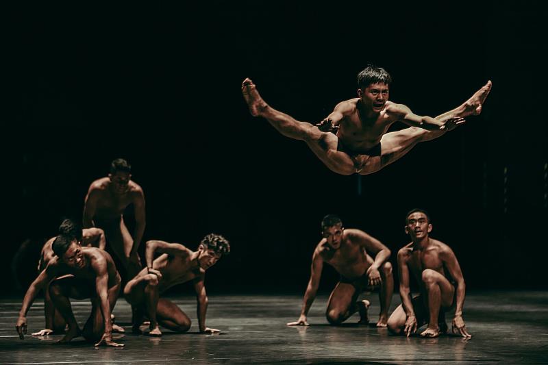 布拉瑞揚舞團作品《路吶》（布拉瑞揚舞團提供、Lafun Photography攝影）