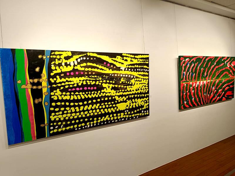 洪明爵人類世之下多元共生個展,呈現海洋 家鄉濃濃情感。