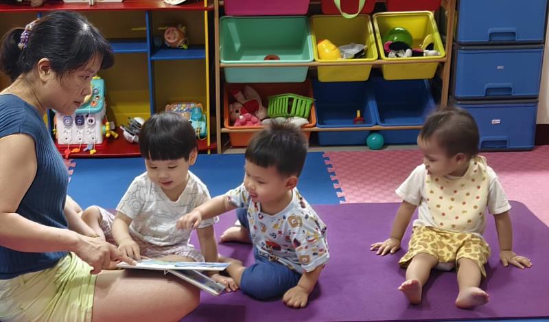 選擇居家托育人員有撇步，確保幼兒獲得安全、專業的照顧環境。