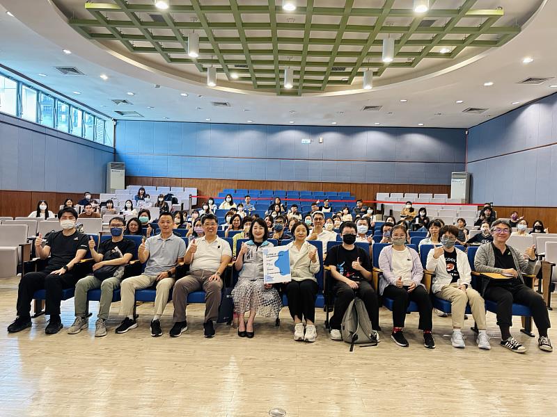 圖1 AI教育訓練課程合影