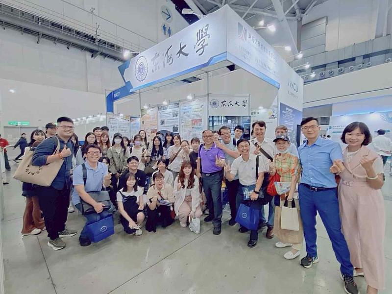東海大學醫藥研發成果亮相2025亞洲生技大展，於台北南港展覽館1館4樓N427展出。
