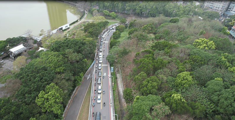 光復路一段525巷塞車_中段