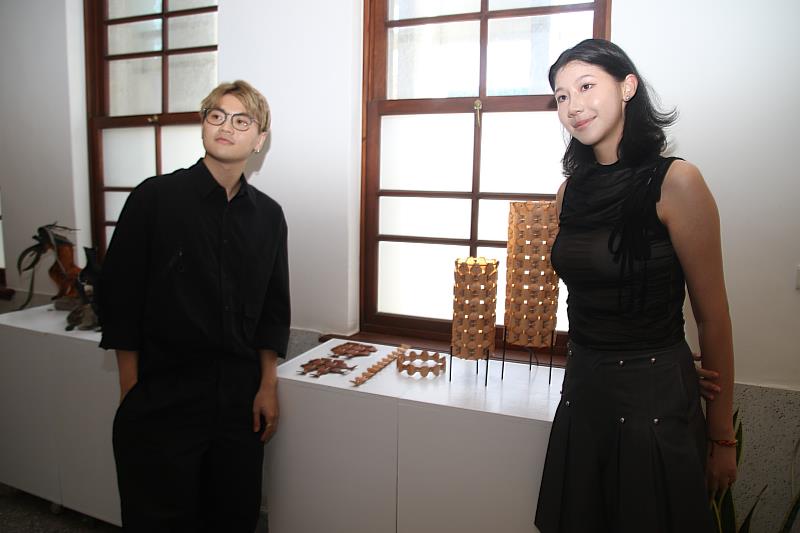 青年創意ｘ在地工藝 展現能量！臺東國際青年工藝設計營競賽成果揭曉 楊凱翔與黃湘庭共同創作《光起族舞》奪得金獎