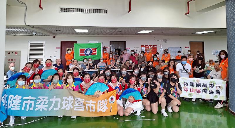 跳出活力與關懷　中山區團委會仁愛之家愛心慰訪