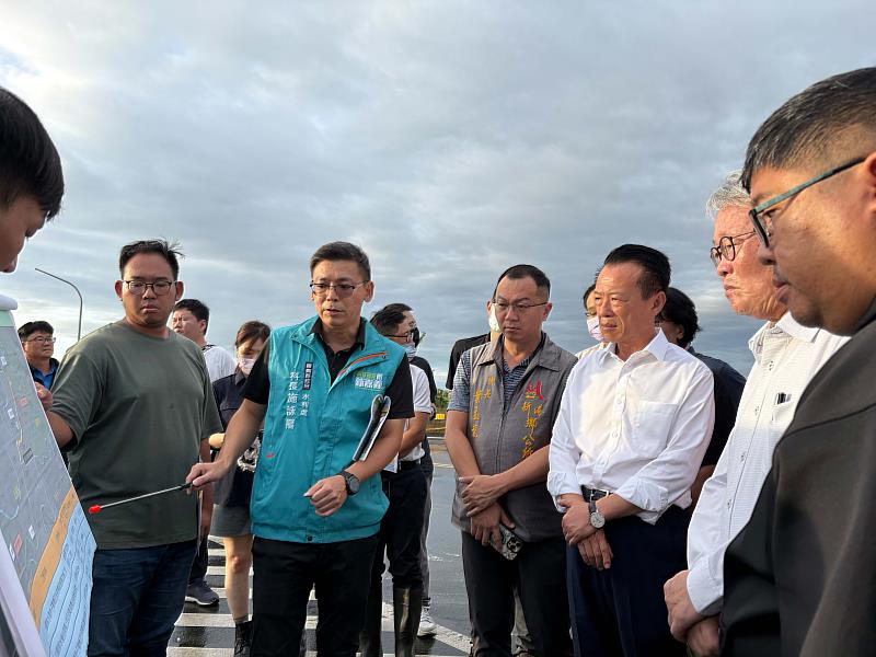 行政院政委陳金德視察淹水災情