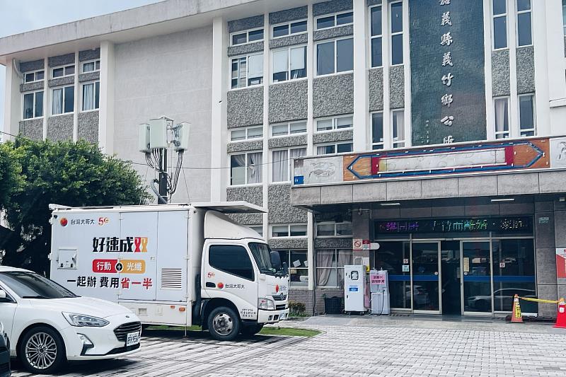 颱風重創基地台，嘉義縣電信修復率達98%、126村里訊號改善中