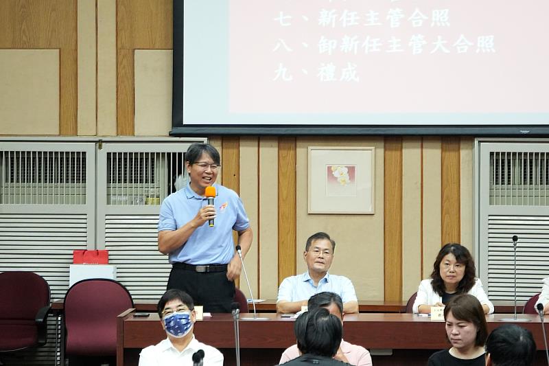 新任學務長白富升教授於典禮中分享接任期許，展現延續與推進學務工作的決心。