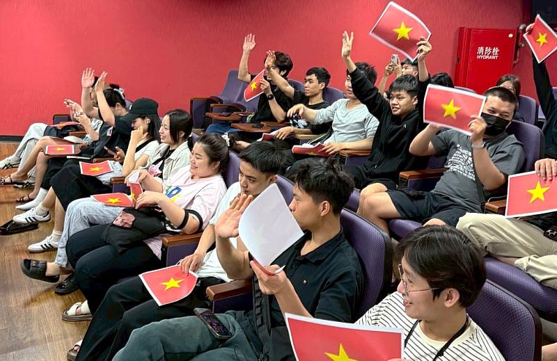 中華大學113-2學期有超過500位外籍在校生,每逢佳節,學校都會舉辦文化體驗活動。