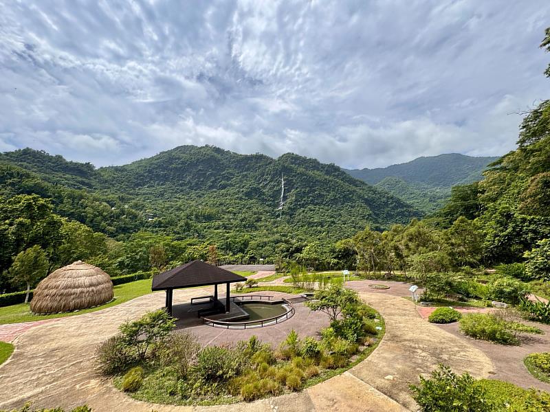 建議前往山區活動的遊客,請隨時關注氣象預報及當地氣候(圖為知本國家林遊樂區)