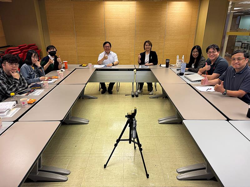 文化大學與中原大學共同執行教育部大學聯盟深化數位學習推展與創新應用計畫。