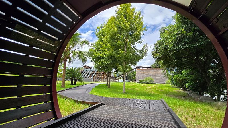 東勢林業文化園區景觀橋與林產工業遺跡